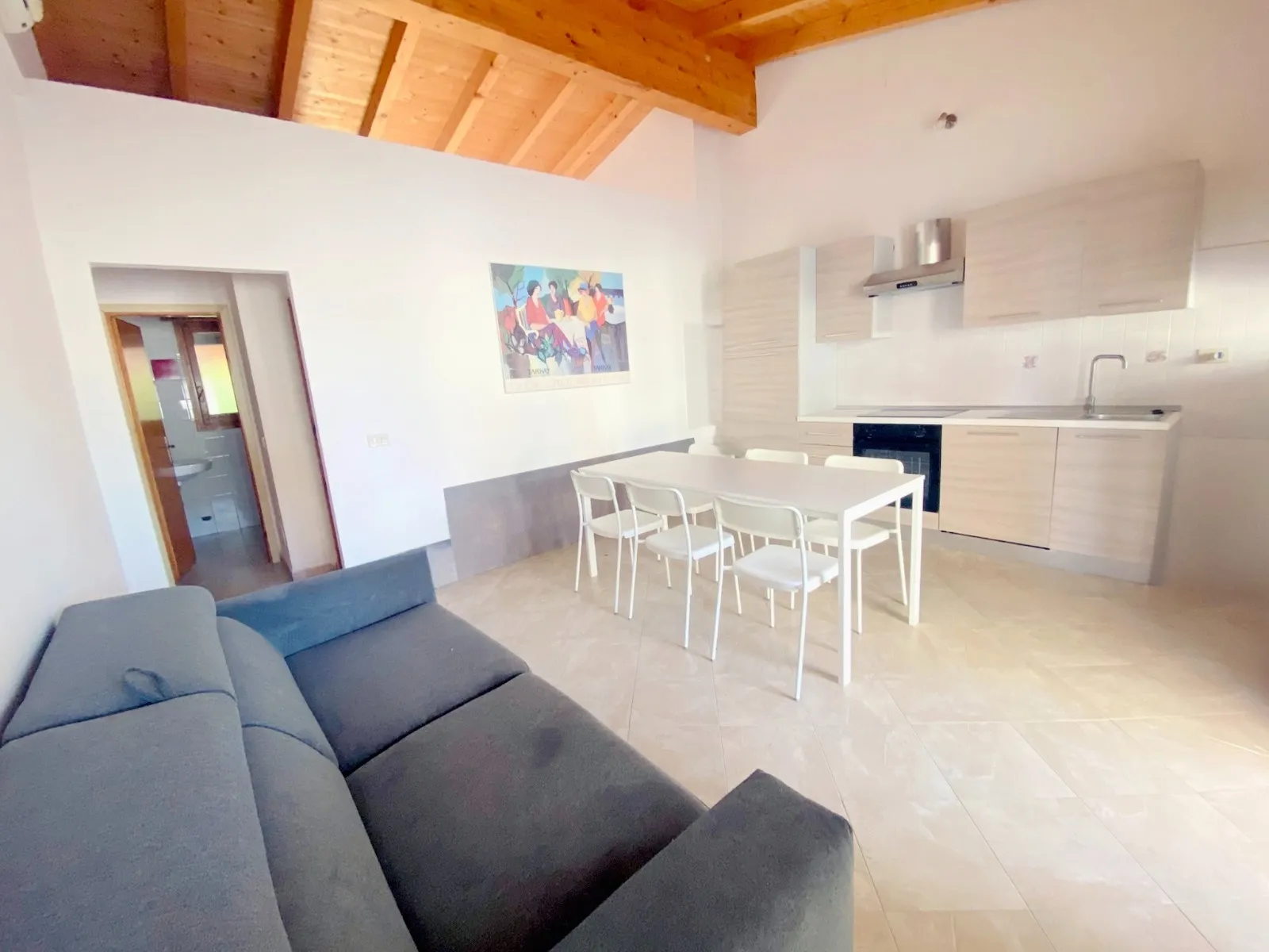 Appartamento in vendita trilocale ristrutturato con giardino privato