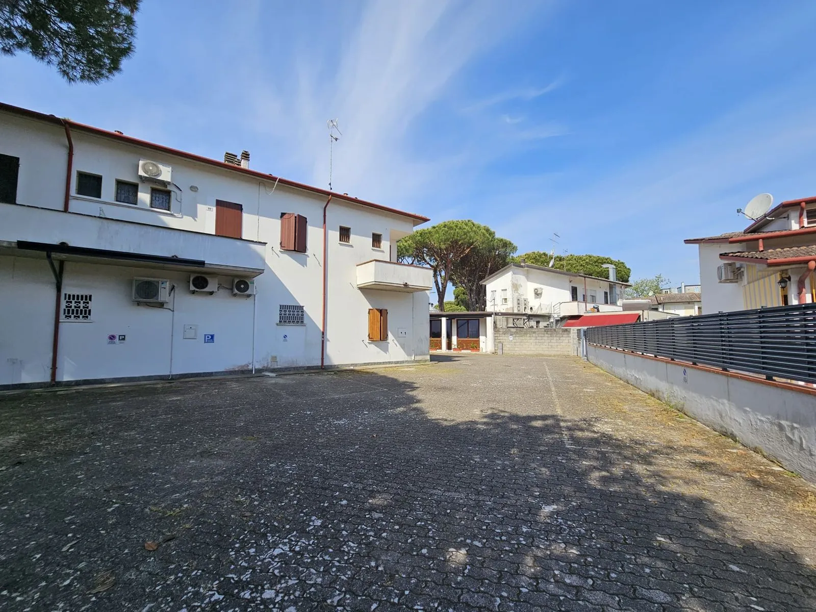 Appartamento in vendita trilocale ristrutturato con giardino privato