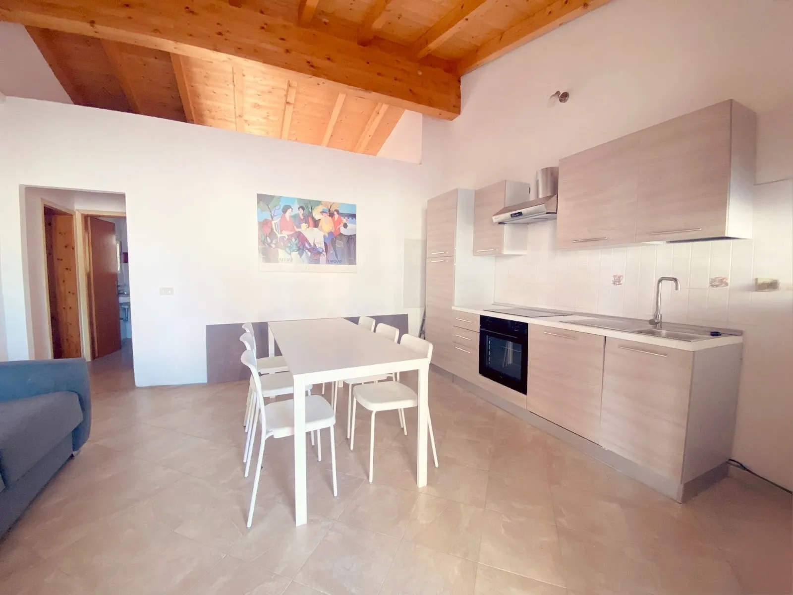 Appartamento in vendita trilocale ristrutturato con giardino privato