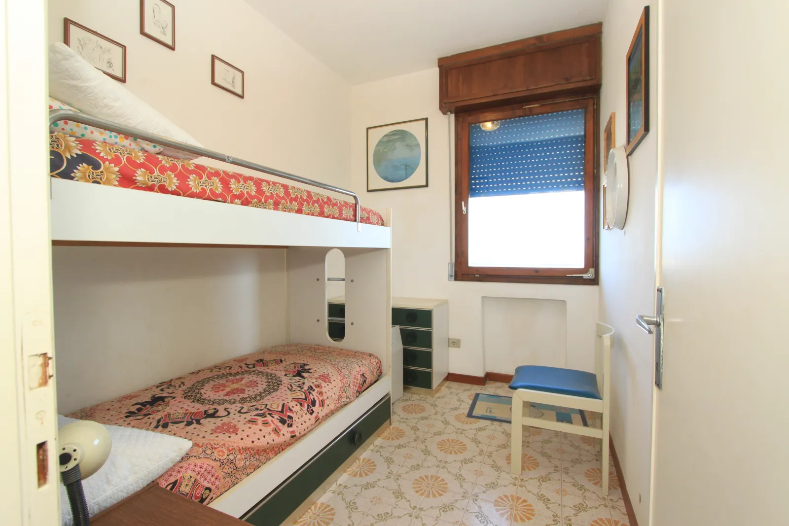 Appartamento quadrilocale fronte mare in vendita a Lido di Pomposa con mansarda, piscina e posto auto
