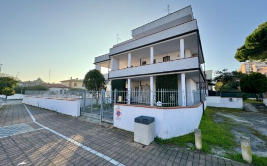 Appartamento con vista mare a Lido degli Scacchi